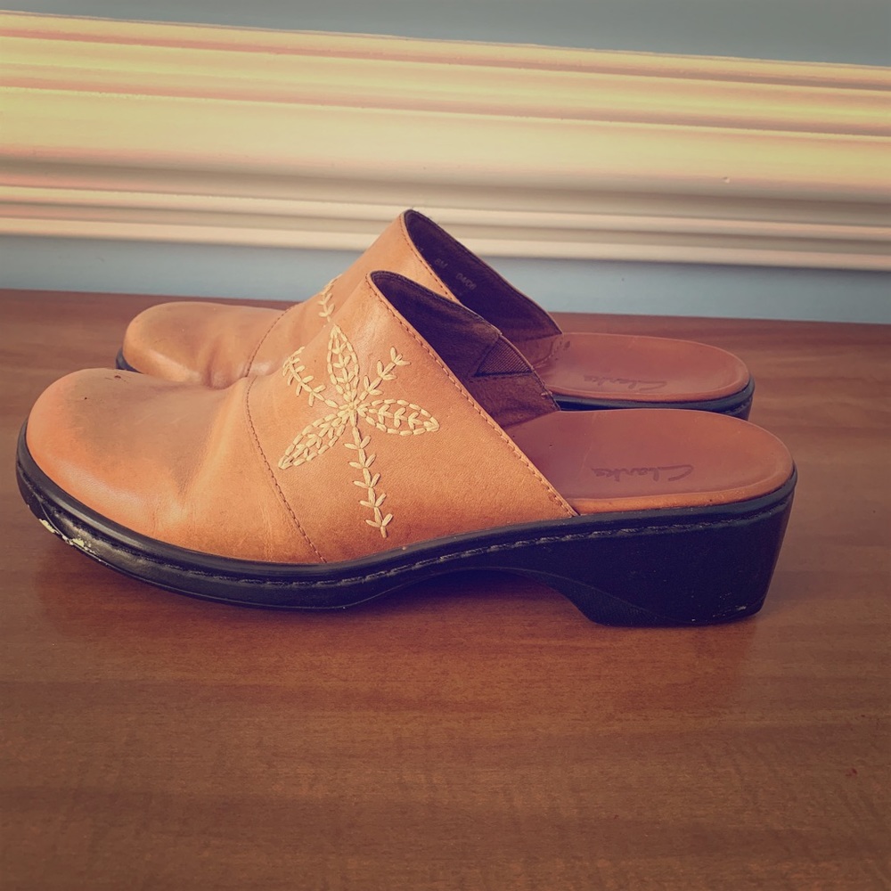 Clark Clogs